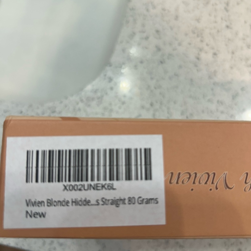 Halo Platinum Blonde Hair Extensions - Picture 9 of 13